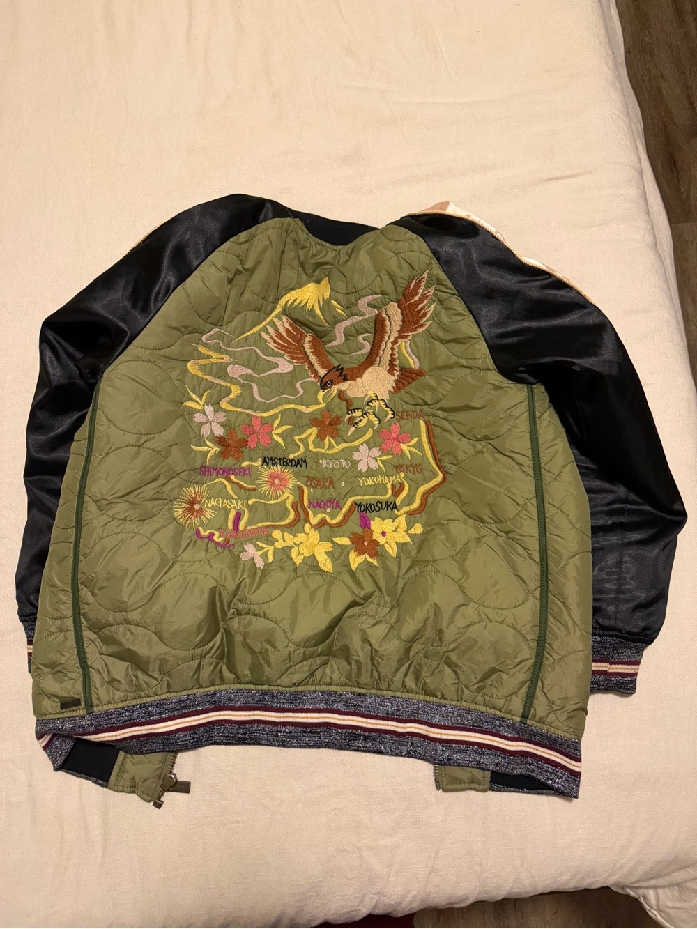Scotch & Soda Olive Green and Black Quilted Bomber Jacket with Embroidered Eagle - Picture 2 of 5